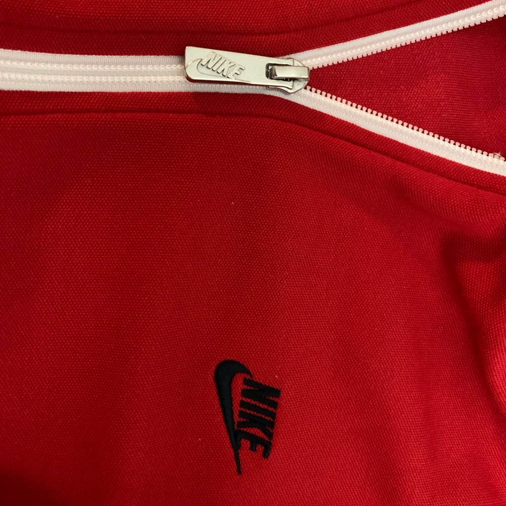 Nike Jacket Full Zip, size XXL (runs small more like XL)
